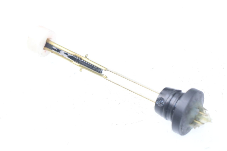 photo de OLIEPEILSTOK TANK PEUGEOT LUDIX 50 (2005 - 2007) - Hoofdaanzicht