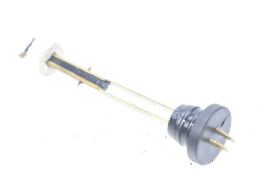 photo de OLIEPEILSTOK TANK PEUGEOT LUDIX 50 (2008 - 2017) - Hoofdaanzicht