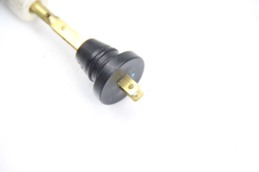 photo de OLIEPEILSTOK TANK MBK OVETTO 2T 50 (2007 - 2017) - Detail van het onderdeel