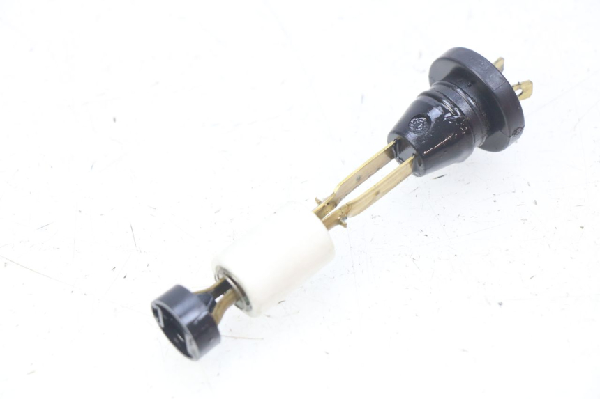 photo de OLIEPEILSTOK TANK MBK OVETTO 2T 50 (2007 - 2017) - Detail van het onderdeel