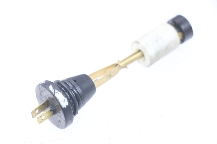 photo de OLIEPEILSTOK TANK MBK OVETTO ONE 2T 50 (2013 - 2017) - Detail van het onderdeel