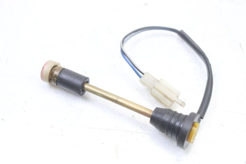 photo de OLIEPEILSTOK TANK PEUGEOT SPEEDFIGHT 3 LC 2T 50 (2009 - 2015) - Detail van het onderdeel