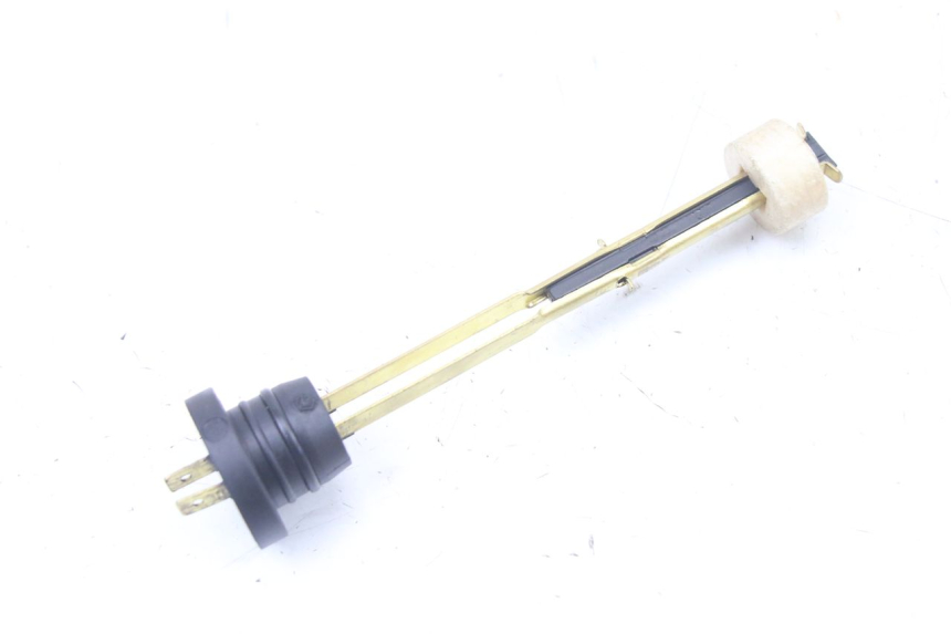 photo de OLIEPEILSTOK TANK PEUGEOT TKR TREKKER FURIOUS 50 (2005 - 2014) - Hoofdaanzicht