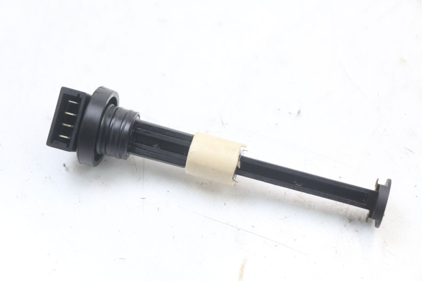 photo de OLIEPEILSTOK TANK GILERA RUNNER LC 50 (1997 - 1998) - Hoofdaanzicht