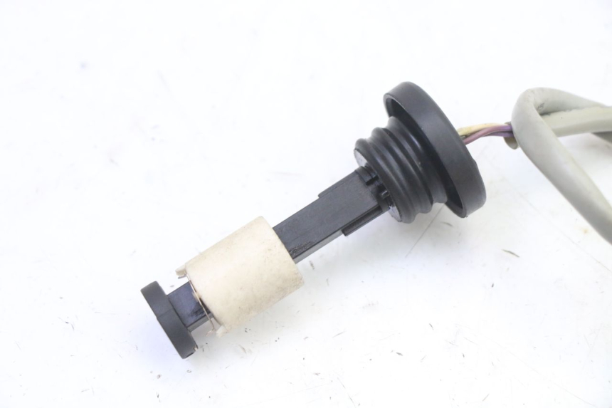 photo de OLIEPEILSTOK TANK GILERA RUNNER SL 50 (2006 - 2009) - Zoom op gebruiksstaat