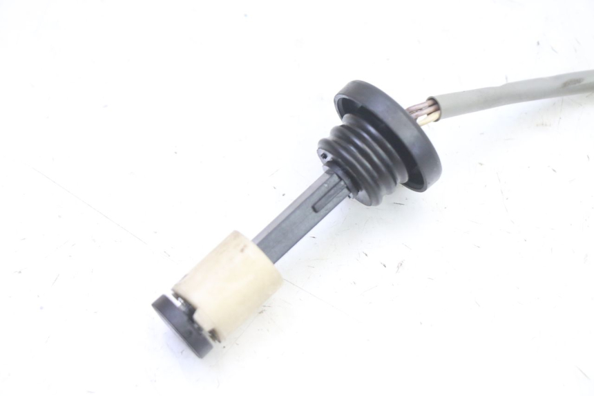 photo de OLIEPEILSTOK TANK GILERA RUNNER SP 50 (2006 - 2008) - Detail van het onderdeel