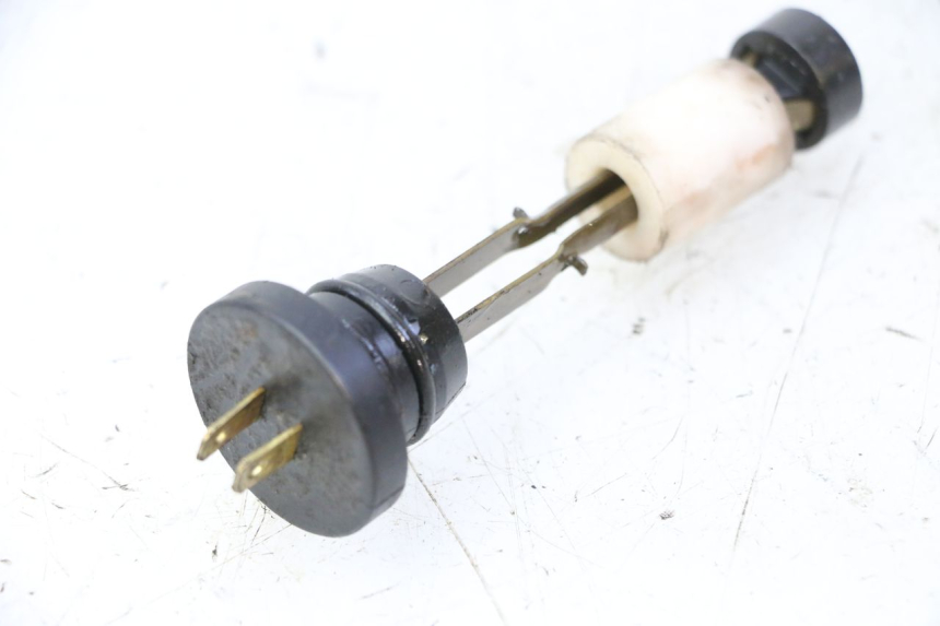 photo de OLIEPEILSTOK TANK PEUGEOT SPEEDAKE 50 (1995 - 1997) - Hoofdaanzicht