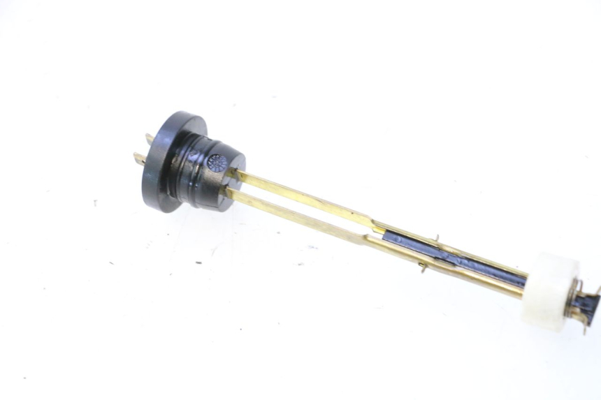 photo de OLIEPEILSTOK TANK PEUGEOT SPEEDFIGHT 2 AC 50 (2000 - 2009) - Detail van het onderdeel