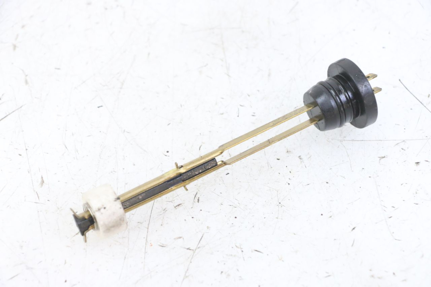 photo de OLIEPEILSTOK TANK PEUGEOT SPEEDFIGHT 2 LC 50 (2000 - 2009) - Detail van het onderdeel