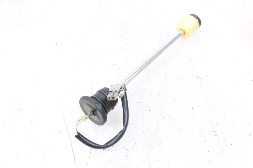 photo de OLIEPEILSTOK TANK APRILIA SR R 2T LC 50 (2018 - 2021) - Zoom op gebruiksstaat