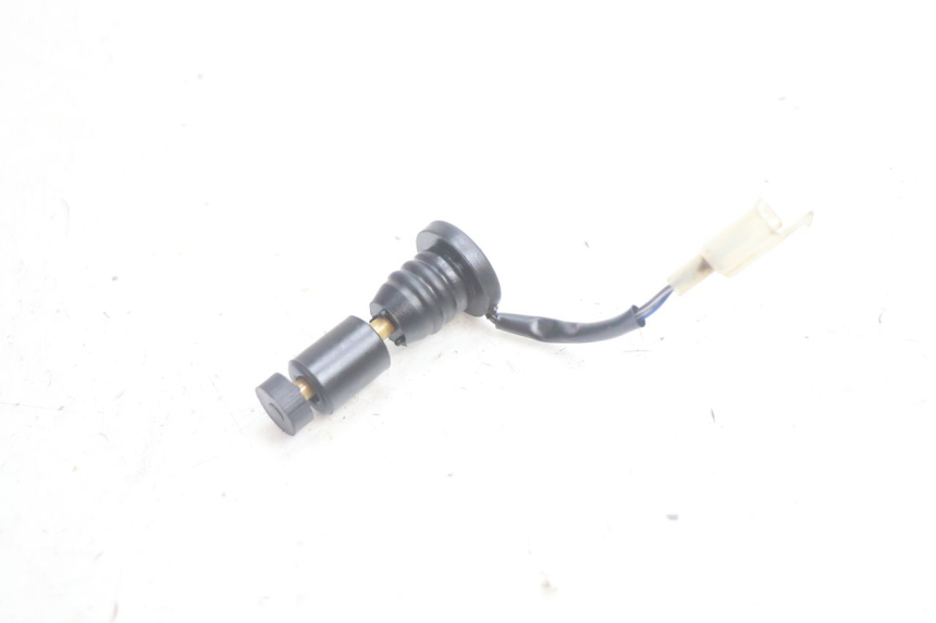 photo de OLIETANKMETER PEUGEOT STREETZONE NAKED 2T 50 (2014 - 2018) - Detail van het onderdeel