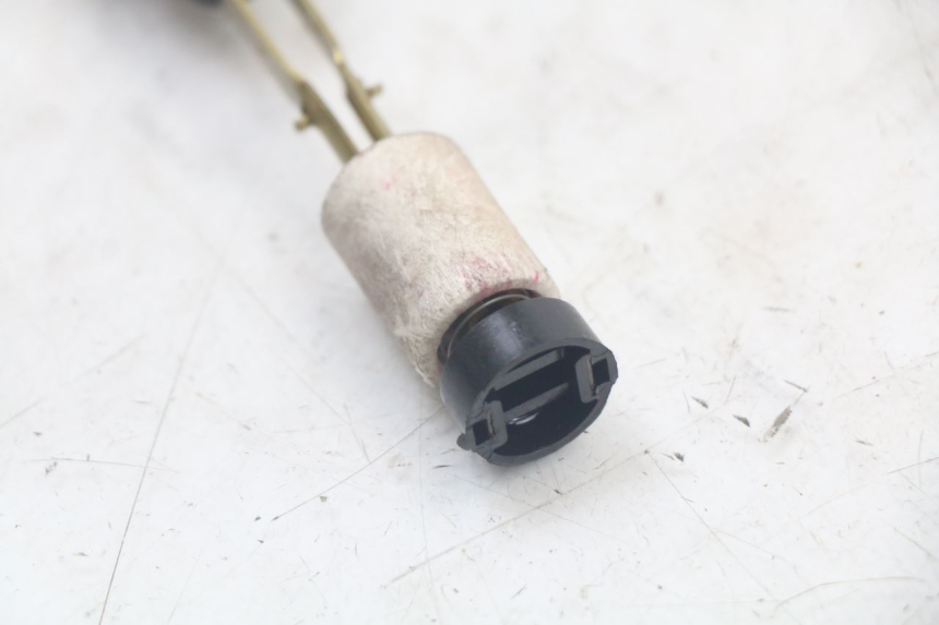 photo de OLIEPEILSTOK TANK MBK STUNT NAKED 50 (2004 - 2018) - Andere kijkhoek