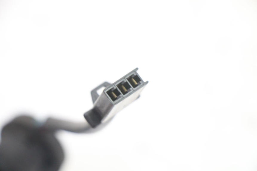 photo de OLIEPEILSTOK TANK YAMAHA TDR DELTABOX 125 (1997 - 2003) - Andere kijkhoek