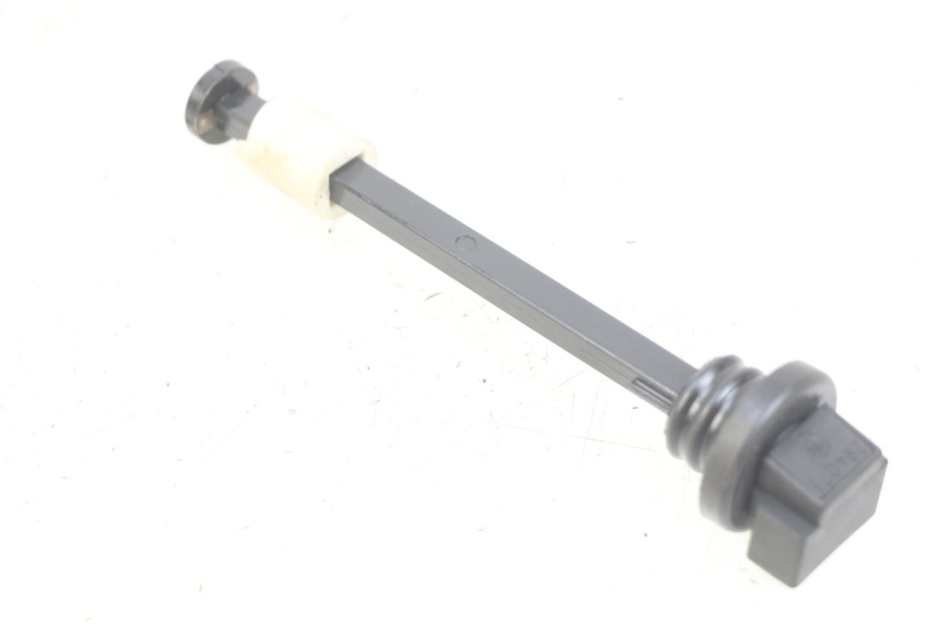 photo de OLIEPEILSTOK TANK PIAGGIO VESPA S 2T 50 (2007 - 2014) - Detail van het onderdeel