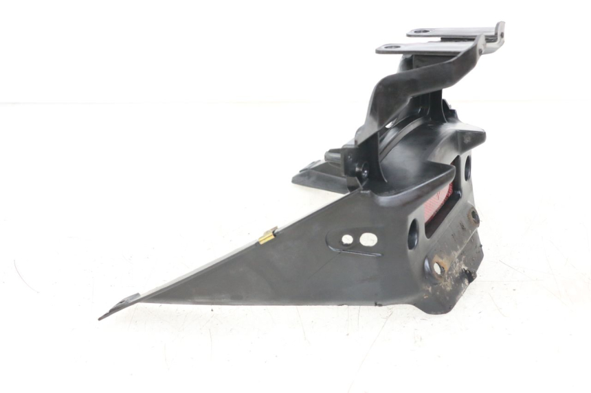 photo de ACHTERKAP VERBINDING KYMCO AGILITY 4T 50 (2005 - 2018) - Technische close-up