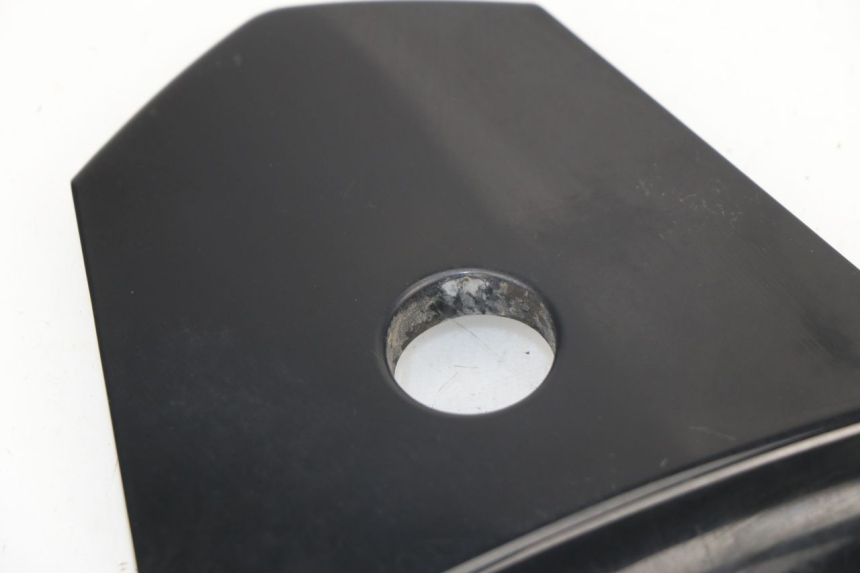 photo de ACHTERKAP VERBINDING KYMCO AGILITY CITY 50 (2008 - 2016) - Technische close-up
