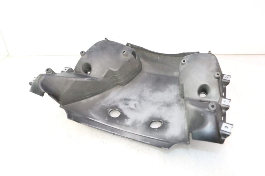 photo de ACHTERKAP VERBINDING APRILIA ATLANTIC S 125 (2010 - 2013) - Staat van het oppervlak