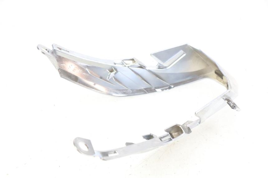 photo de ACHTERKAP VERBINDING YAMAHA D'ELIGHT DELIGHT 115 (2013 - 2017) - Zoom op gebruiksstaat