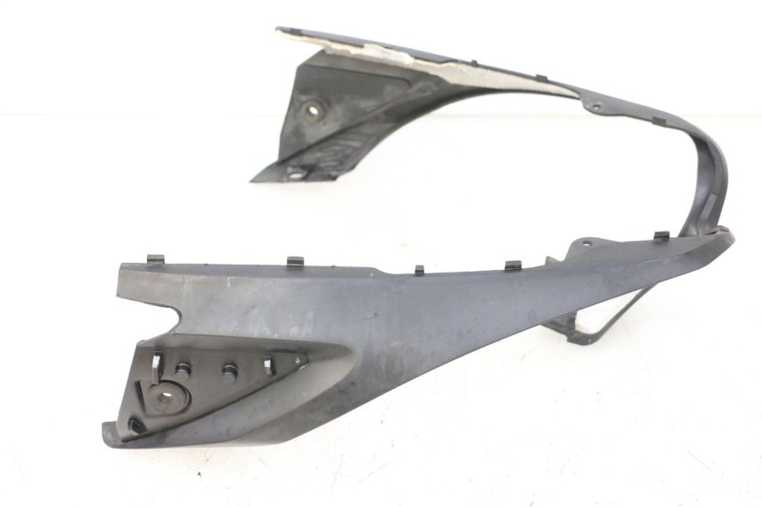 photo de ACHTERKAP VERBINDING YAMAHA FZ6 FAZER S2 600 (2007 - 2011) - Zoom op gebruiksstaat