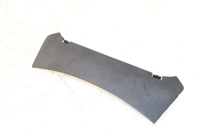 photo de ACHTERKAP VERBINDING GILERA GP 800 (2007 - 2013) - Hoofdaanzicht