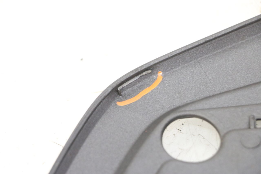 photo de ACHTERKAP VERBINDING HONDA PCX (JF57/JF64) 125 (2014 - 2018) - Technische close-up