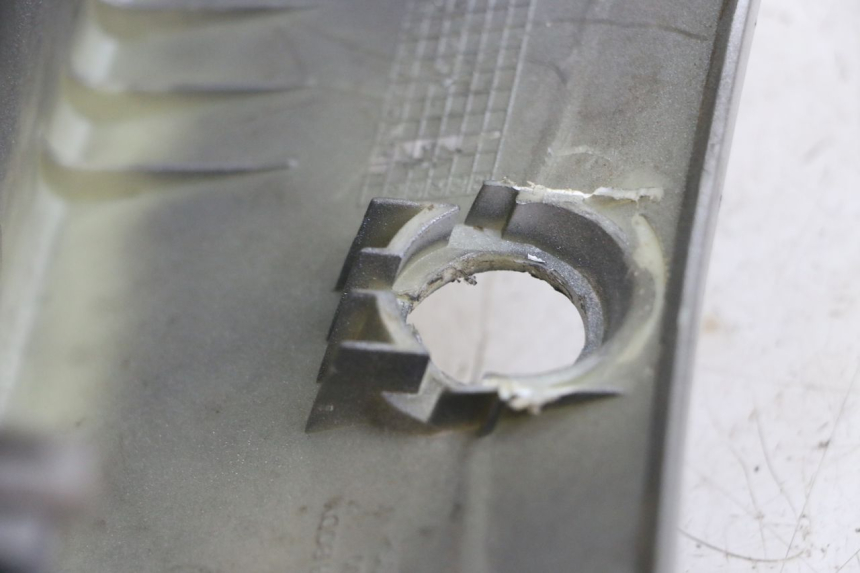 photo de ACHTERKAP VERBINDING HONDA SCV LEAD 100 (2003 - 2007) - Zoom op gebruiksstaat