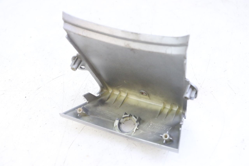 photo de ACHTERKAP VERBINDING HONDA SCV LEAD 100 (2003 - 2007) - Technische close-up