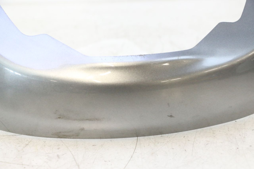 photo de Achterste onderste kuipverbinding SUZUKI BURGMAN 125 (2007 - 2014) - Zoom op componenten