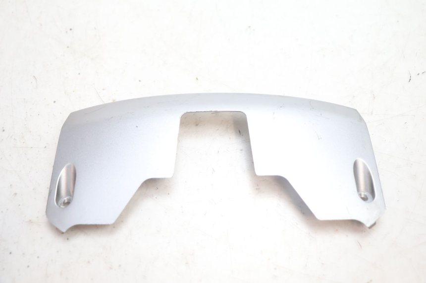 photo de ONDERSTE ACHTERKAP VERBINDING HONDA FJS SILVER WING SILVERWING 400 (2005 - 2008) - Hoofdaanzicht