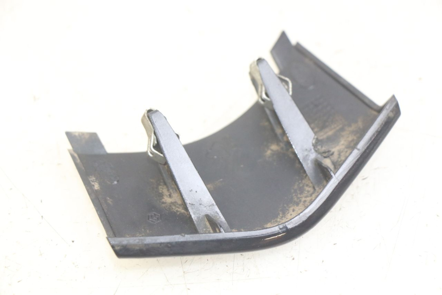 photo de ONDERSTE ACHTERKAP VERBINDING PIAGGIO FLY 4T 50 (2013 - 2017) - Detail van het onderdeel