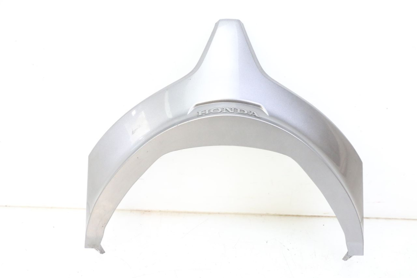 photo de ONDERSTE ACHTERKAP VERBINDING HONDA FORZA ABS 300 (2013 - 2017) - Detail van het onderdeel
