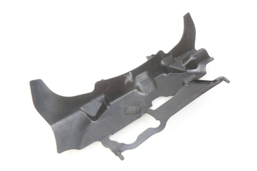 photo de Achterste onderste kuipverbinding SUZUKI GSX-R GSXR 750 (2011 - 2016) - Andere kijkhoek