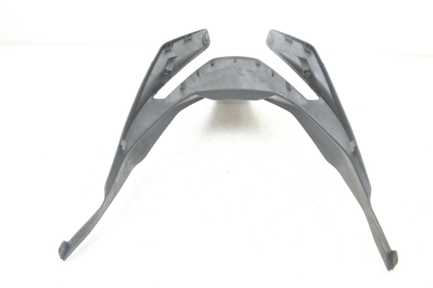 photo de ONDERSTE ACHTERKAP VERBINDING HONDA FORZA 125 (2021 - 2025) - Andere kijkhoek