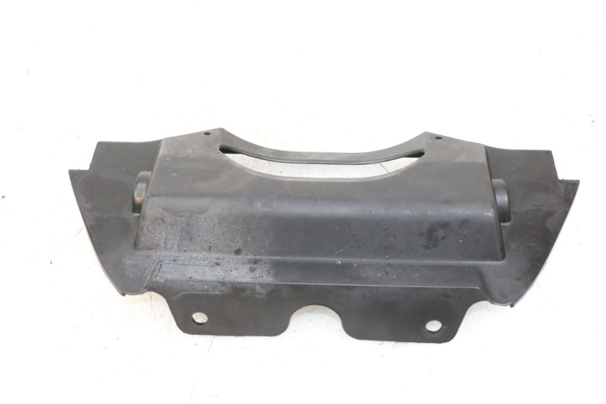 photo de Achterste onderste kuipverbinding KYMCO XCITING 500 (2007 - 2010) - Detail van het onderdeel