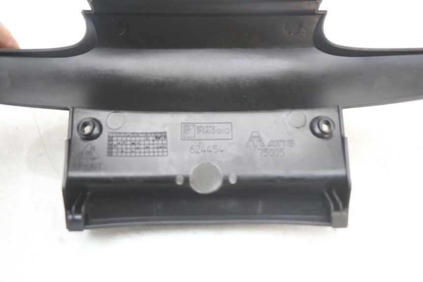 photo de ONDERSTE ACHTERKAP VERBINDING PIAGGIO MP3 LT 400 (2007 - 2012) - Technische close-up