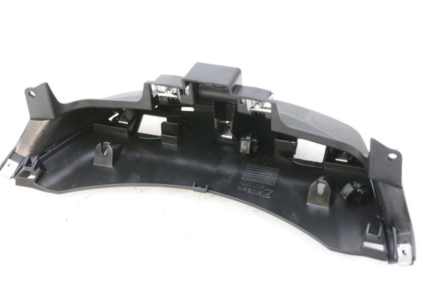 photo de ONDERSTE ACHTERKAP VERBINDING PIAGGIO MP3 500 (2014 - 2017) - Zoom op gebruiksstaat