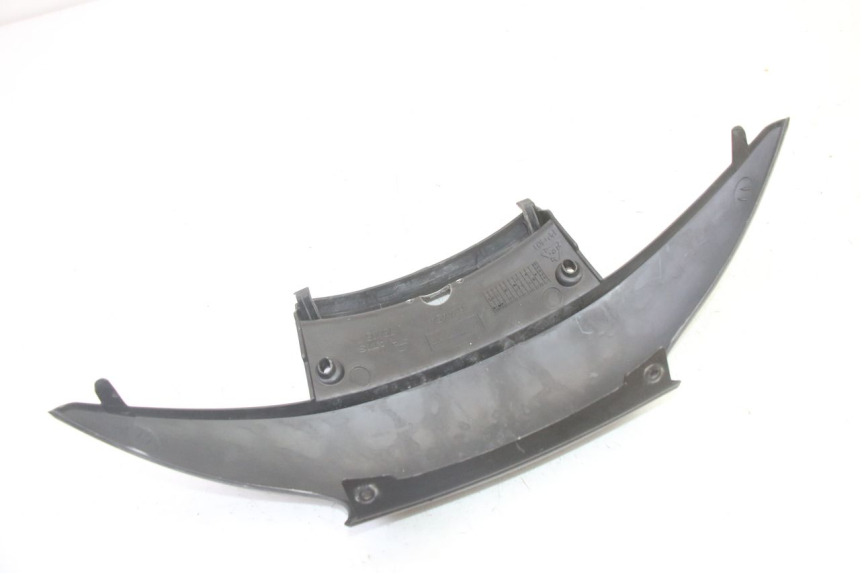 photo de ONDERSTE ACHTERKAP VERBINDING PIAGGIO MP3 RL 250 (2006 - 2010) - Technische close-up