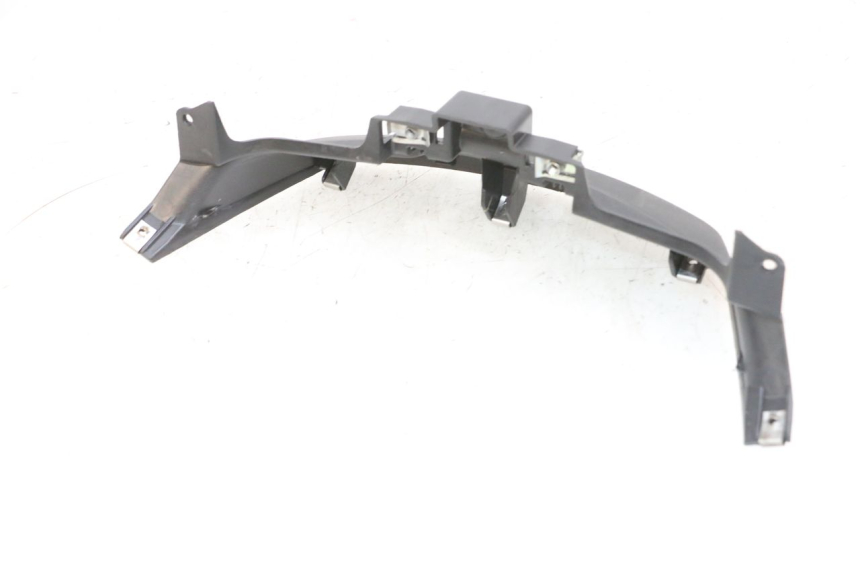 photo de ONDERSTE ACHTERKAP VERBINDING PIAGGIO MP3 500 (2016 - 2018) - Markeringen en referenties