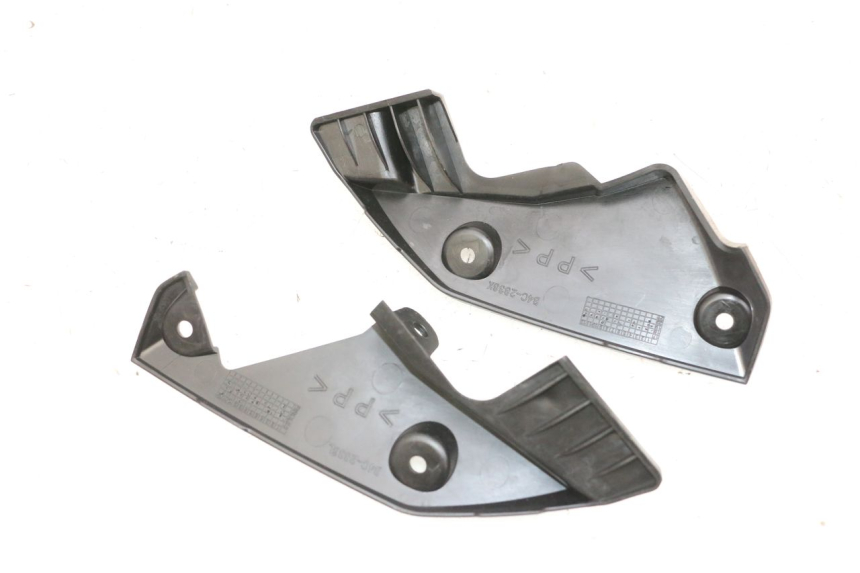 photo de ONDERSTE ACHTERKAP VERBINDING YAMAHA MT-07 MT07 ABS 700 (2018 - 2020) - Detail van het onderdeel