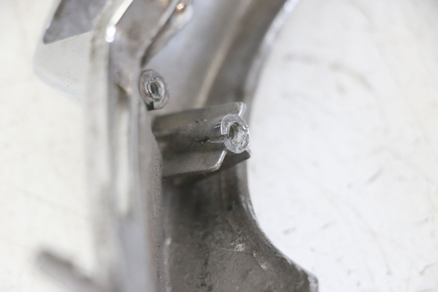 photo de ONDERSTE ACHTERKAP VERBINDING KYMCO LIKE 4T 50 (2019 - 2025) - Andere kijkhoek