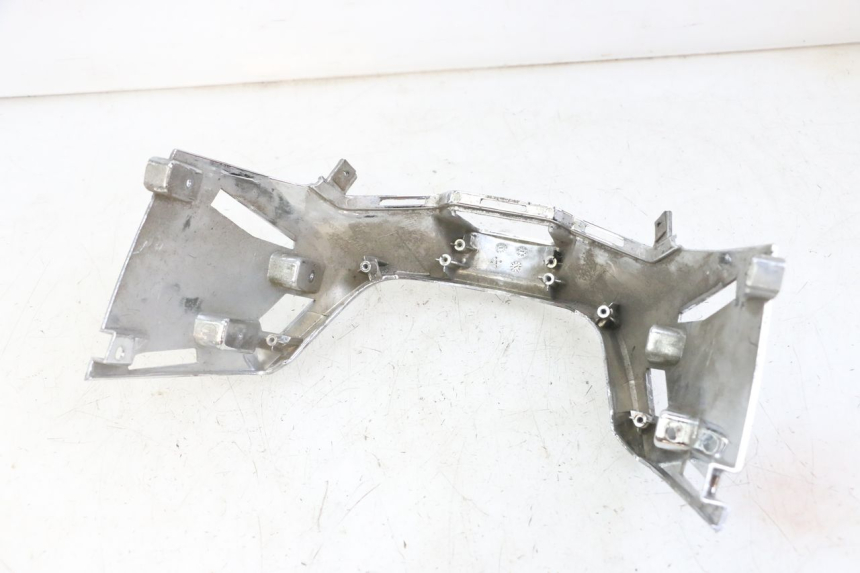 photo de ONDERSTE ACHTERKAP VERBINDING KYMCO LIKE 4T 50 (2019 - 2025) - Technische close-up