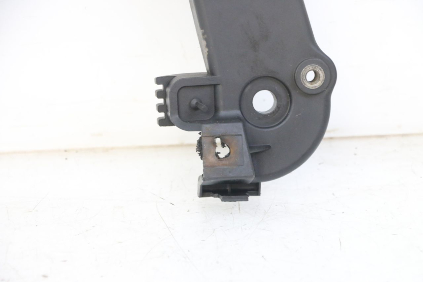 photo de ONDERSTE ACHTERKAP VERBINDING MBK OVETTO 4T 50 (2008 - 2016) - Bevestigingspunten