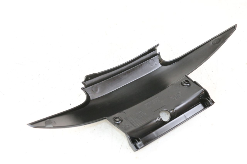 photo de ONDERSTE ACHTERKAP VERBINDING PIAGGIO MP3 LT 400 (2007 - 2012) - Detail van het onderdeel