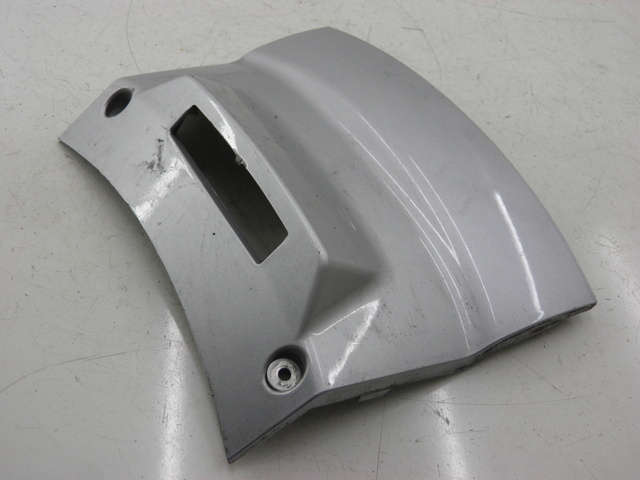 photo de ONDERSTE ACHTERKAP VERBINDING PIAGGIO X8 STREET 125 (2006 - 2007) - Hoofdaanzicht