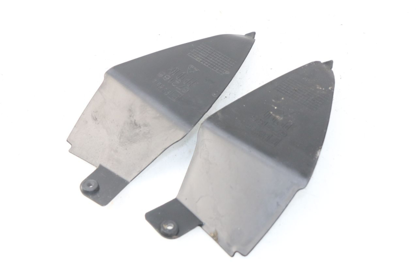 photo de ONDERSTE ACHTERKAP VERBINDING APRILIA SR 2T 50 (2012 - 2017) - Detail van het onderdeel