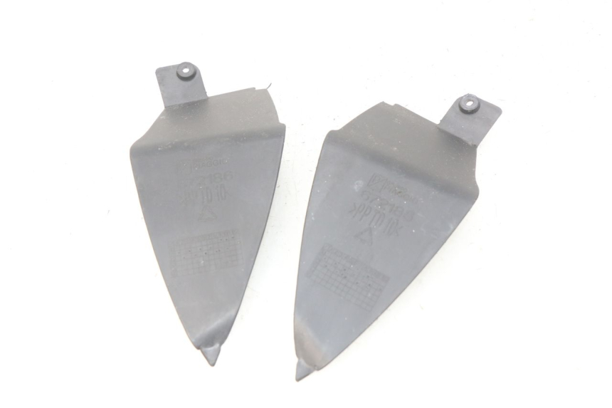 photo de ONDERSTE ACHTERKAP VERBINDING APRILIA SR 2T 50 (2012 - 2017) - Detail van het onderdeel