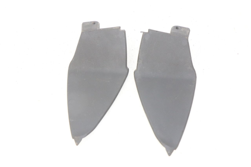 photo de ONDERSTE ACHTERKAP VERBINDING APRILIA SR 2T 50 (2012 - 2017) - Andere kijkhoek