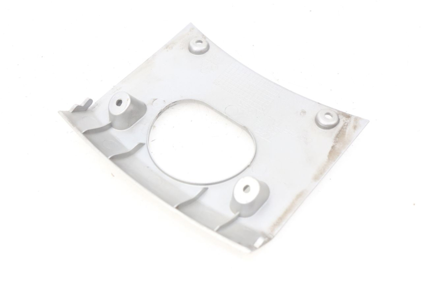 photo de ONDERSTE ACHTERKAP VERBINDING TGB X-MOTION XMOTION 125 (2008 - 2014) - Detail van het onderdeel