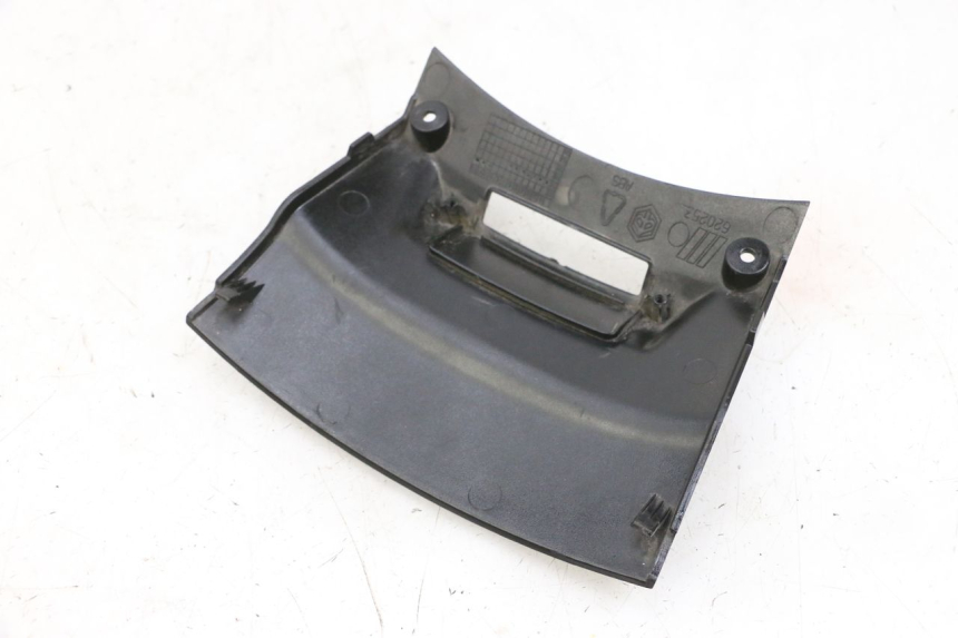 photo de ONDERSTE ACHTERKAP VERBINDING PIAGGIO X8 125 (2004 - 2007) - Zoom op gebruiksstaat