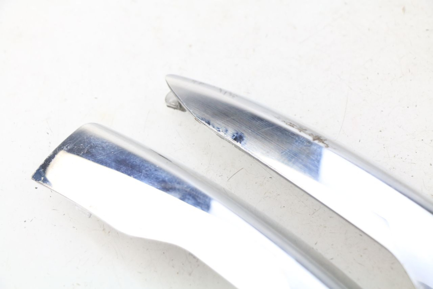 photo de ACHTERKAP VERBINDING PIAGGIO LIBERTY IGET 4T 50 (2015 - 2020) - Technische close-up